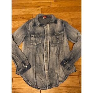 Red Tulips, women denim button front collared long sleeve cotton shirt size med